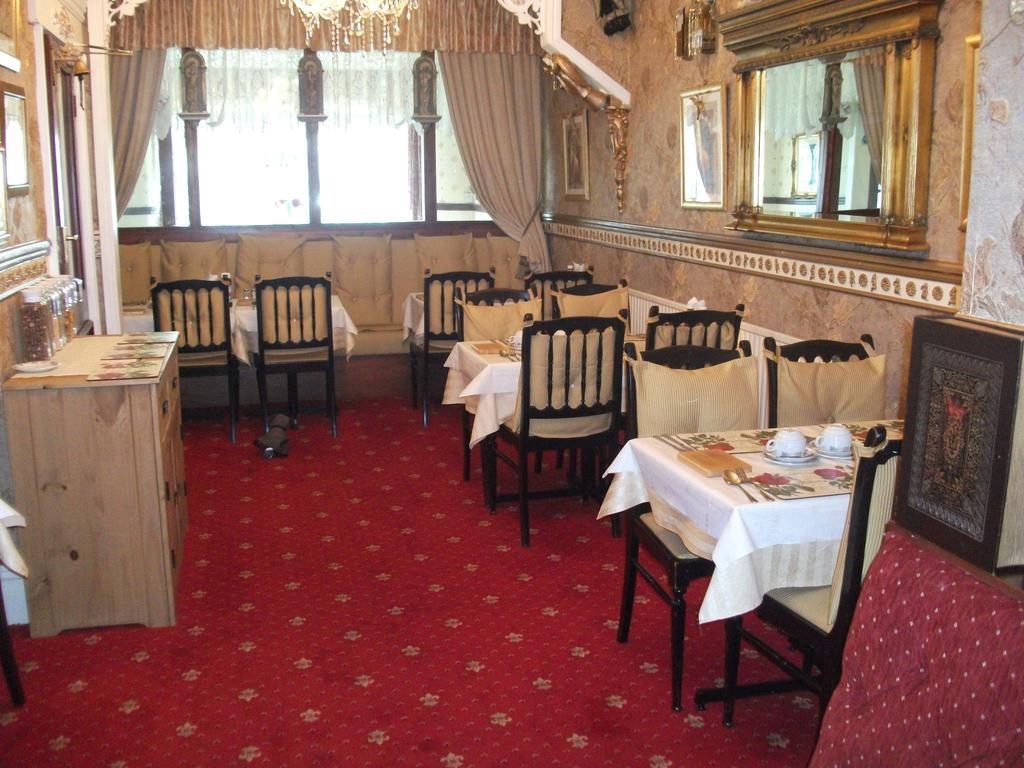 The Brema Couette-café