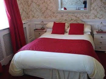 Couette-café The Brema 3*
